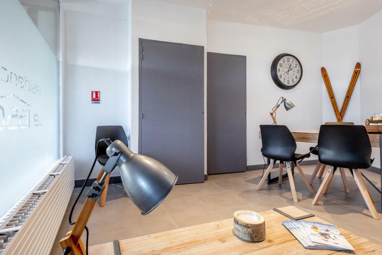 Le 1650 By Infini Mountain Aparthotel Les Orres Exterior photo